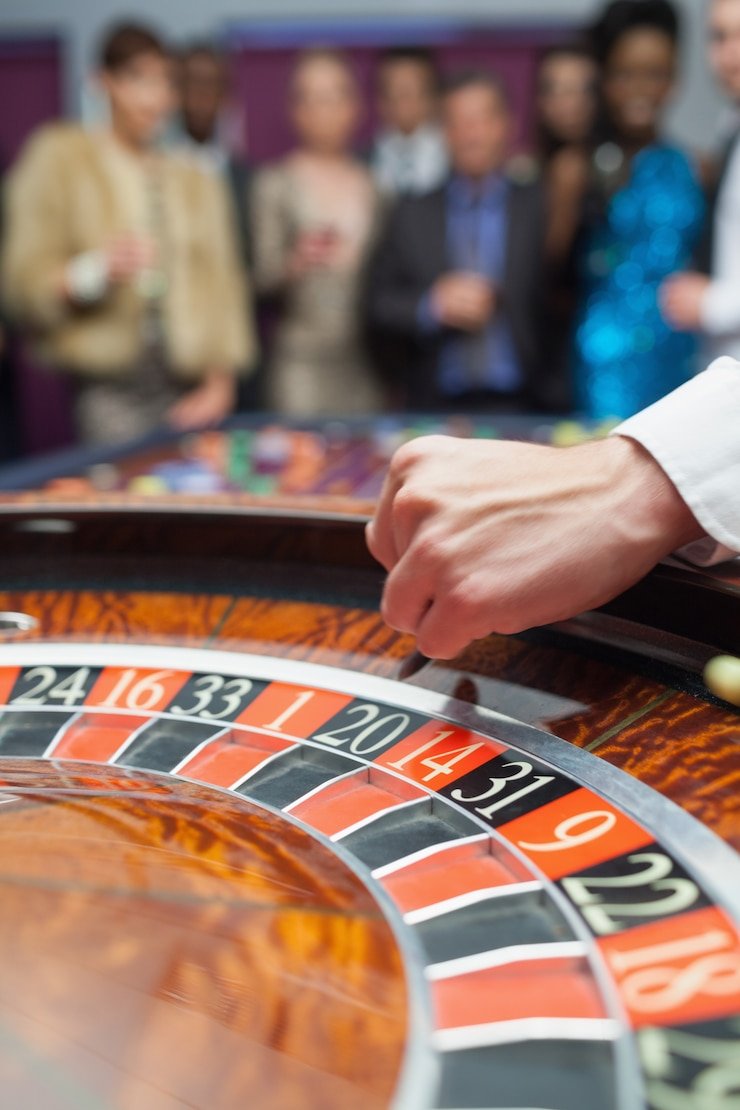 cendabet live dealer blackjack table with betting history panel showing previous hands
